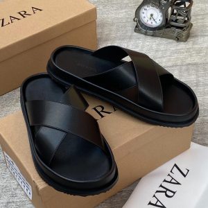 Zara high quality Pam slippers.