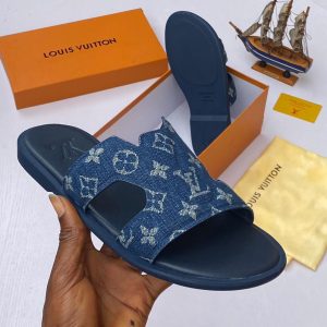 Alternative view of Louis Vuitton luxury Pam slippers.