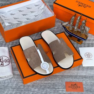 high quality Hermes Pam slippers.
