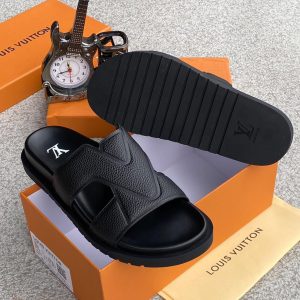 Louis Vuitton high quality Pam slippers
