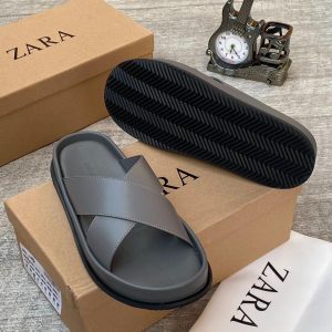 Zara high quality Pam slippers