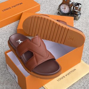 Louis Vuitton high quality Pam slippers