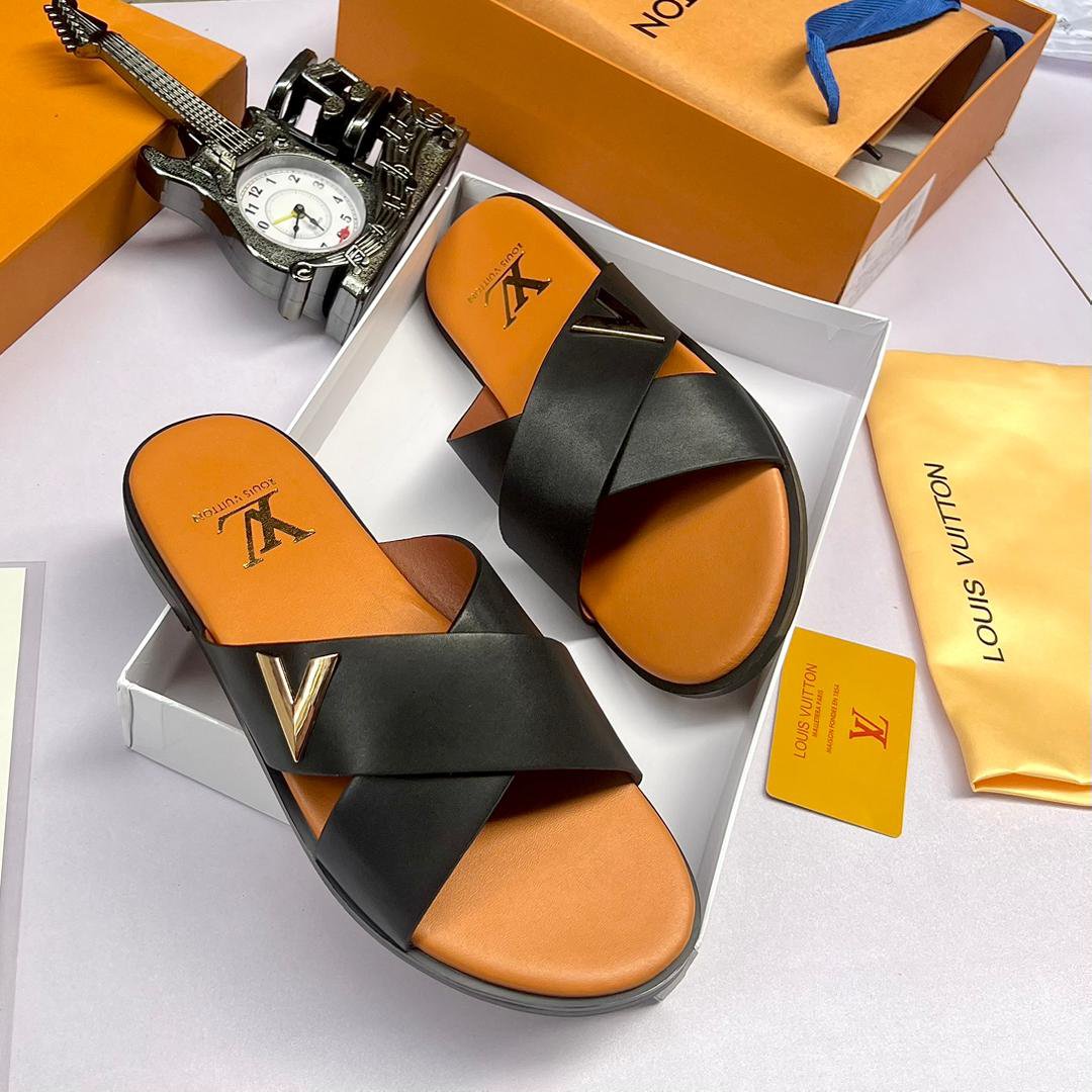 Louis Vuitton high quality Pam slippers