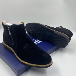 Hugo Boss suede side zip