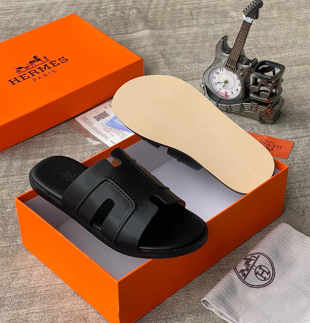 Hermes quality slippers