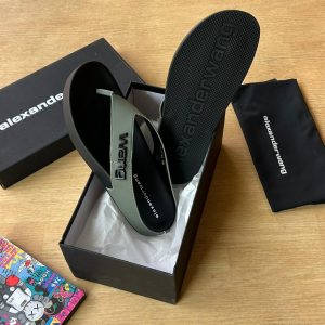 Alexander Wang quality slippers