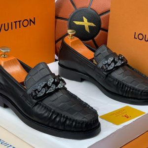 Louis Vuitton high quality shoe