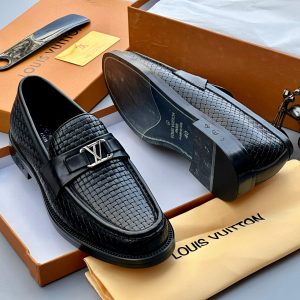 Alternative view of Louis Vuitton luxury shoe